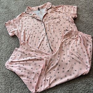 PJ Couture Pink & White PJ Set Short Sleeve Shirt w Long Pants 

Size XL